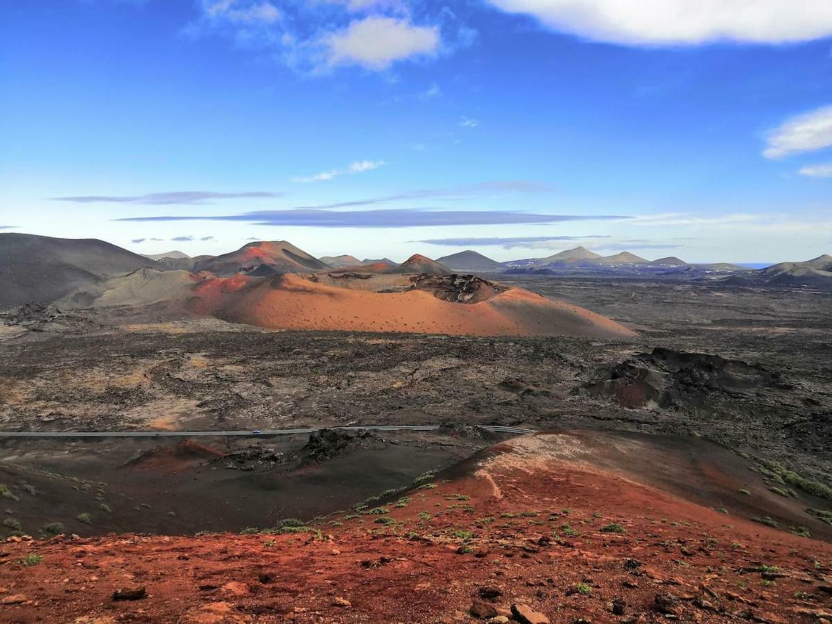 Vista Volcan Villa Yaiza  Exteriör bild